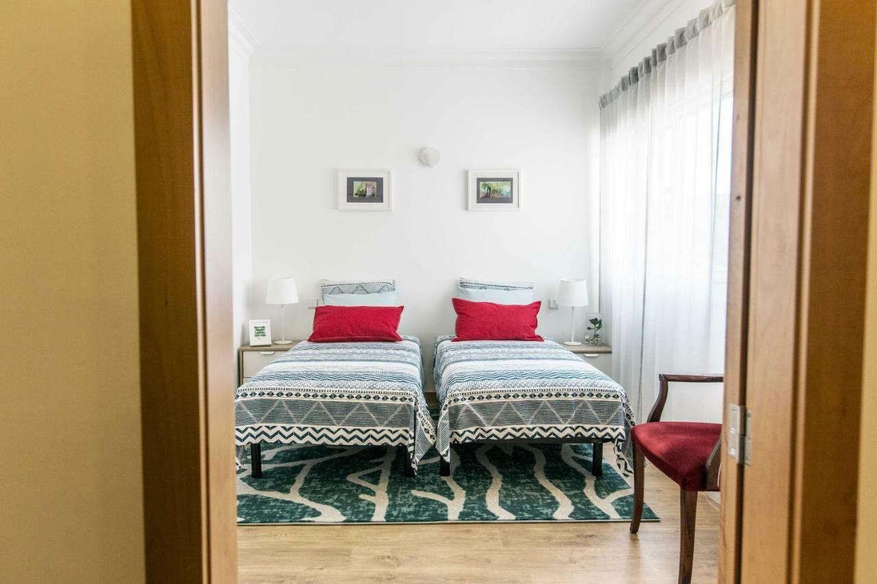 Friends & Family Tree Apartamento Porto Exterior foto